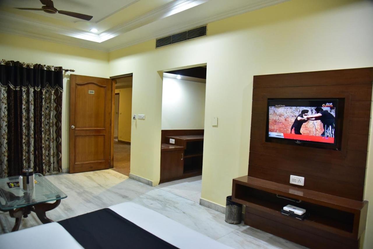 Hotel Sanjog International Amritsar Zewnętrze zdjęcie