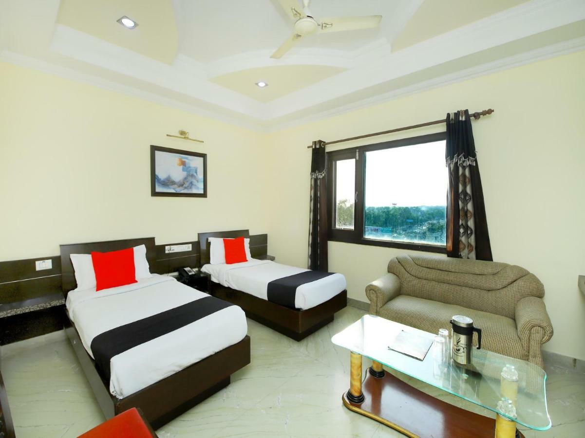 Hotel Sanjog International Amritsar Zewnętrze zdjęcie